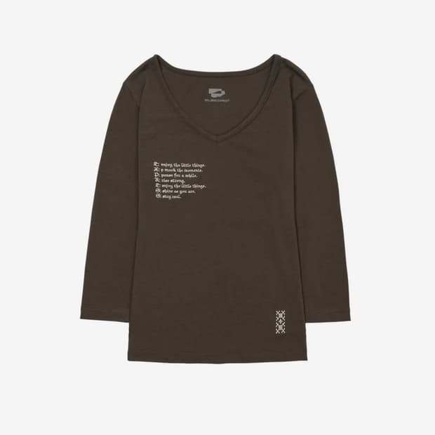 V neck 3/4 sleeve brown