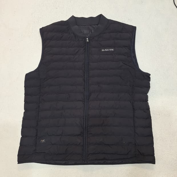 블랙야크  패딩조끼100