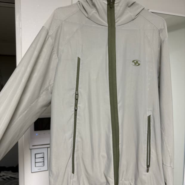 산산기어 바람막이