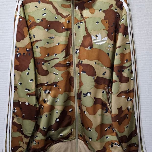 아디다스 대장급 밀리터리 트랙탑 져지집업 100 / L