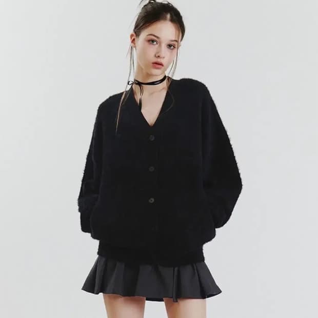 새상품)페인오어플레져 EVA fur cardigan 에바 퍼 가디건 블랙