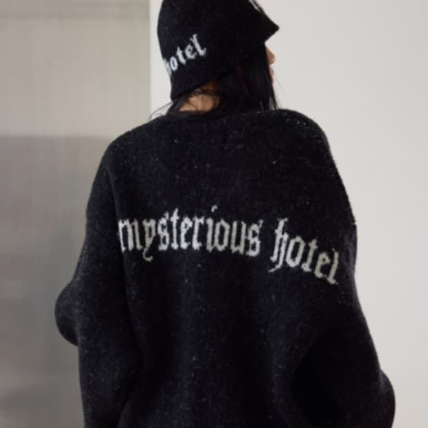 미스테리어스호텔 알파카 울 오버 가디건