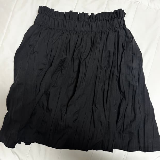 creed pleats skirt black