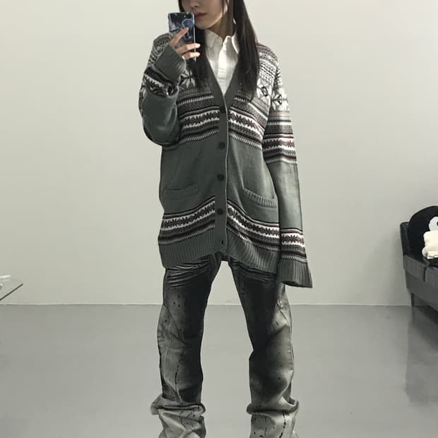 GLORY CREW 패턴 가디건