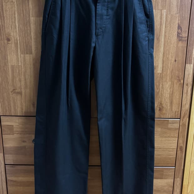 [1] 어나더 오피스 산티아고 치노 팬츠 플렉서블 (블랙)