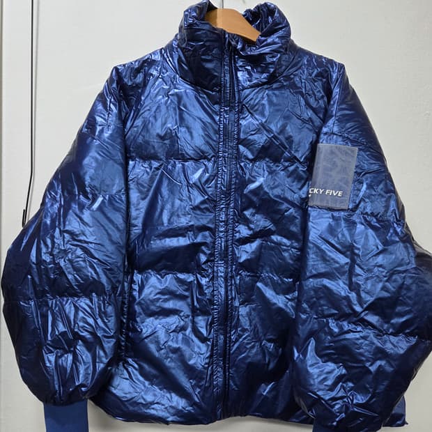 럭키파이브 블루 글로시 샤이니 푸퍼 패딩 점퍼 free 박시 힙합