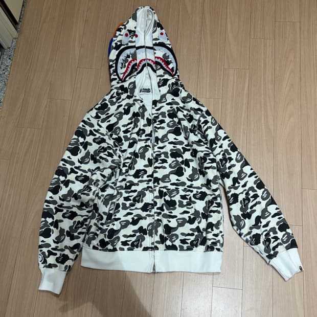 베이프 더블샤크 화이트 후드집업