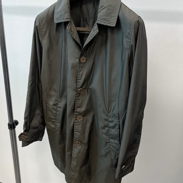 95) 아테아 카키 폴리 맥코트 