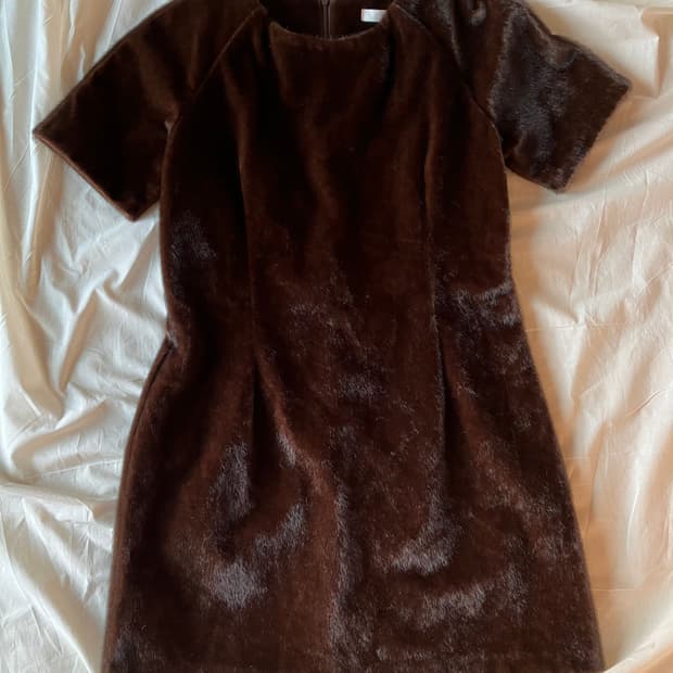 브라운 퍼 미니원피스