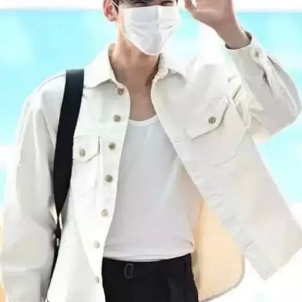 렉토 오프 화이트 오버사이즈 자켓 M