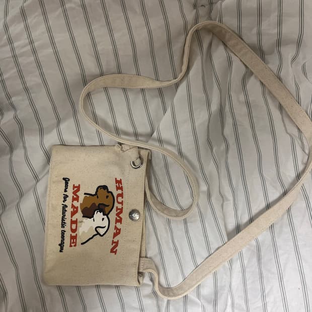 휴먼메이드 크로스백