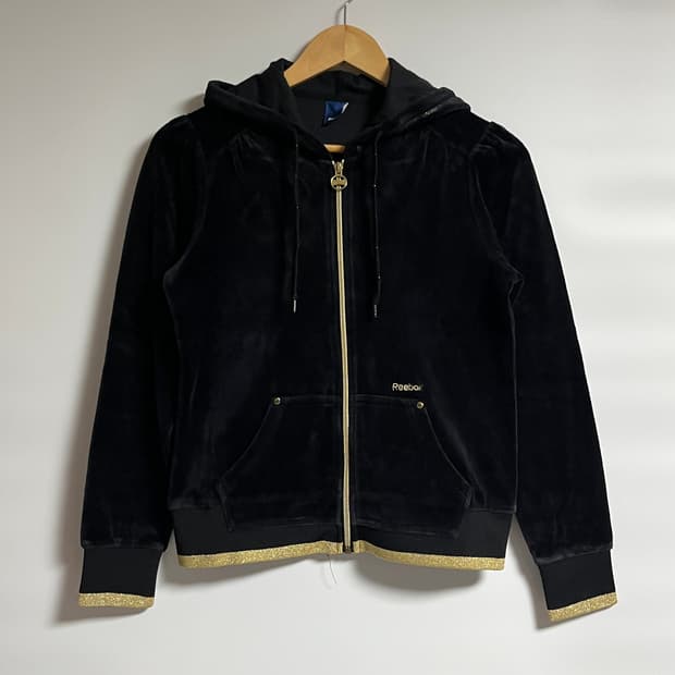 리복 공주핏 크롭 벨벳 후드집업 85