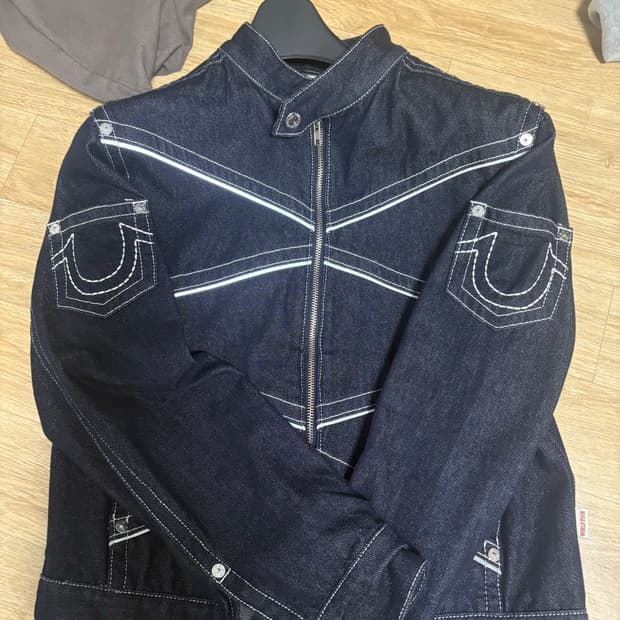 트루릴리전 디펜더 청자켓m