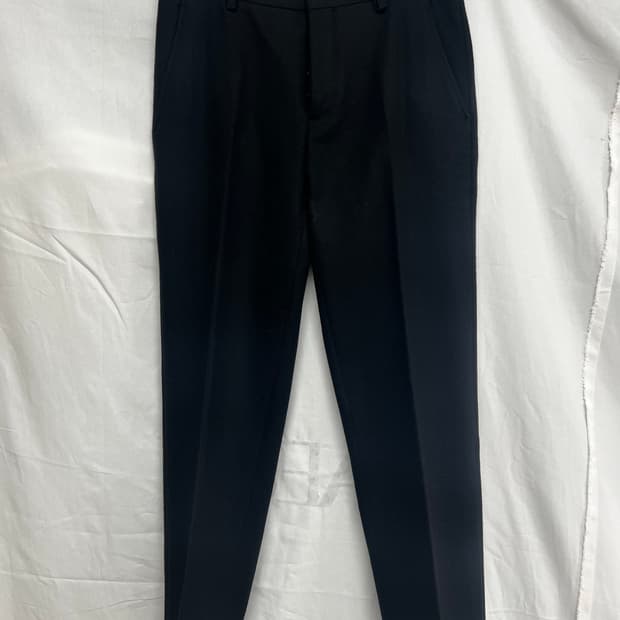 아미 울 슬랙스