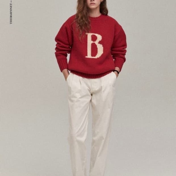 더바넷 레드 알파벳 니트