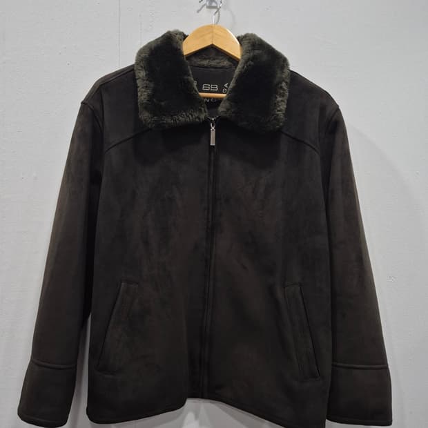 발렌시아가 에코 무스탕 남성 95사이즈