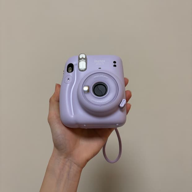 인스탁스 미니 11 필름카메라 (s급)