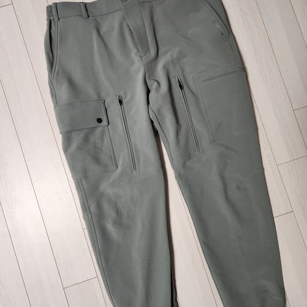 새상품급)블랙야크 남성 M에이바조거팬츠 1 1BYPNF3015KG 사이즈