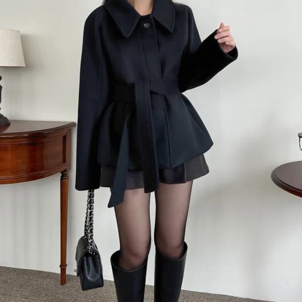 벨제이드 울70% 페티스 울 숏 코트 (블랙) 하객룩