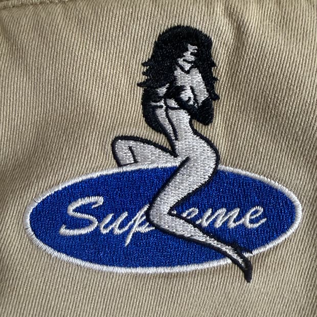 (32) 슈프림 핀업걸 치노팬츠 베이지