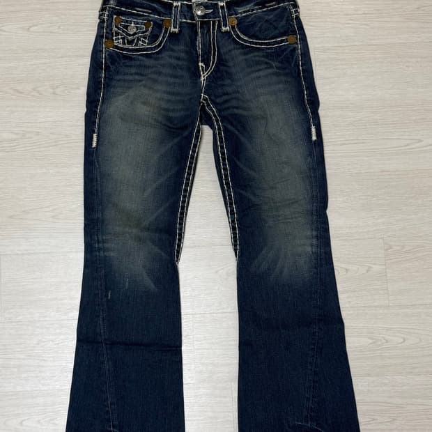 트루릴리전 부츠컷 데님