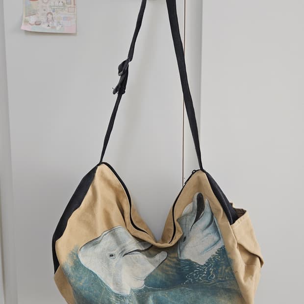 미국 빈티지 돌고래 크로스백