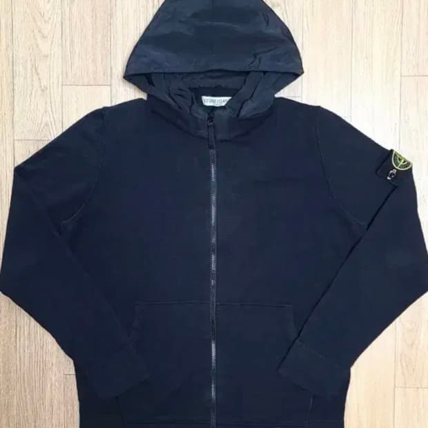 스톤아일랜드 나일론 후드집업