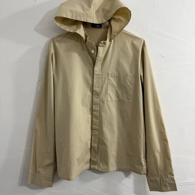 untitled beige hood shirt