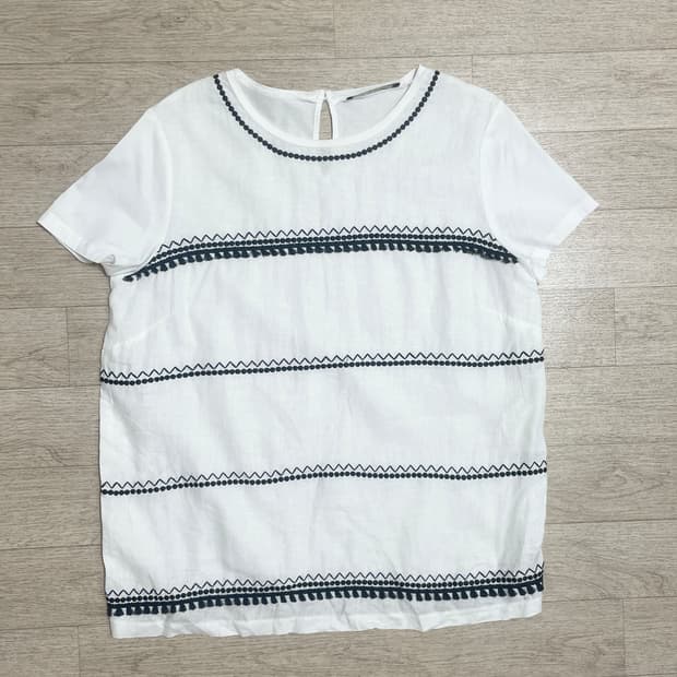 막스마라 자수 블라우스