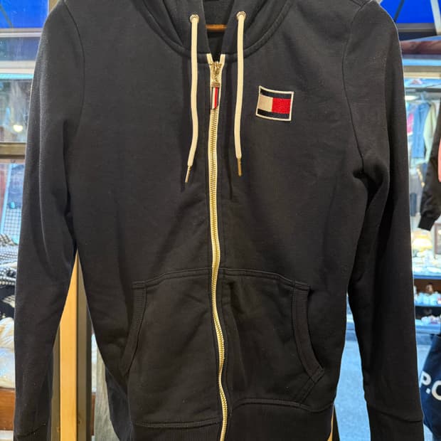 타미힐피거 블랙 후드집업