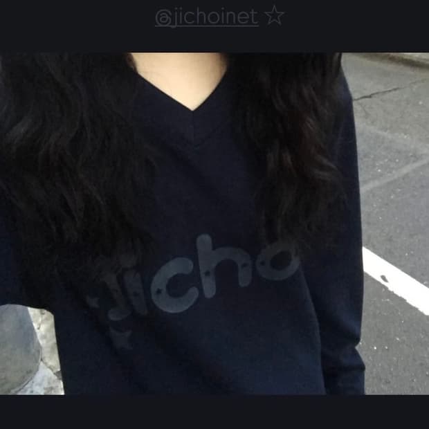 Jichoi parco 지초이 파르코 롱슬리브 네이비