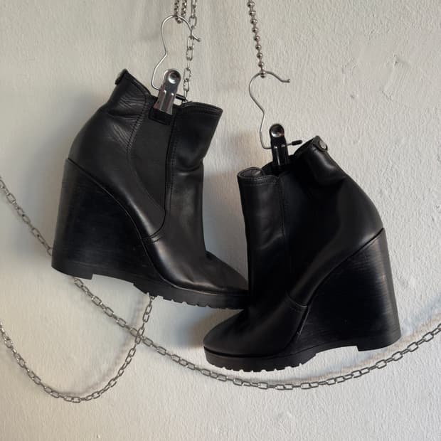 마이클코어스 웨지힐 앵클부츠