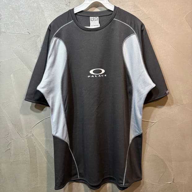 [L] OAKLEY X PALACE 오클리 팔라스 반팔 티셔츠