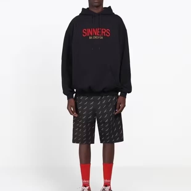 발렌시아가 17FW 시너스 오버 후드티