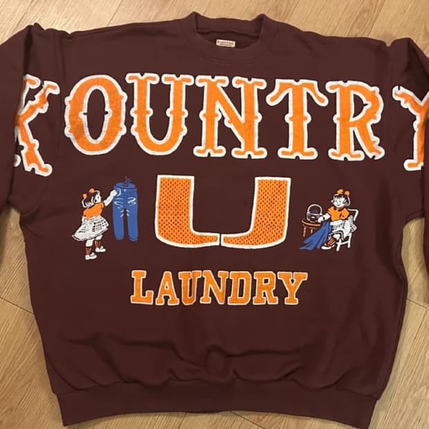 캐피탈 맨투맨 플리스 스웻셔츠