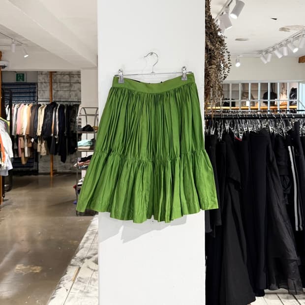 비비안웨스트우드 앵글로매니아 그린 티어드 개더 미디 스커트