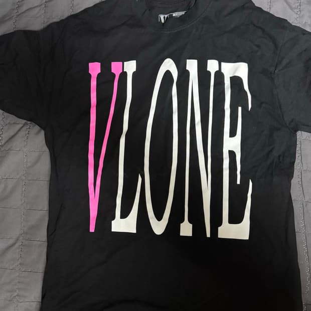 [L] Vlone 반팔 zumiez판매