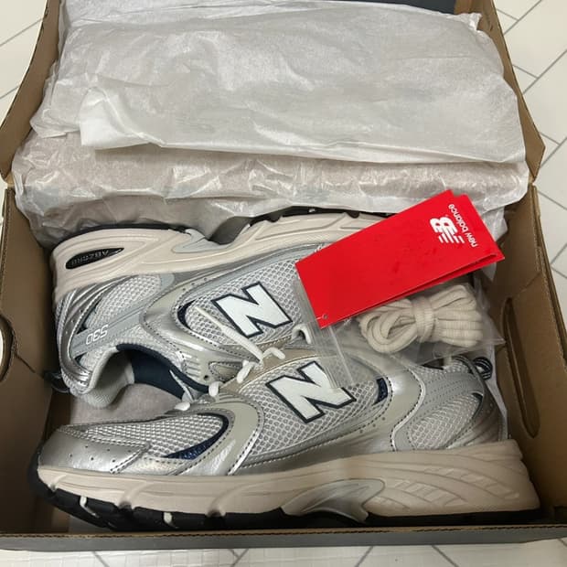 (새제품) 뉴발란스 530 스틸그레이 