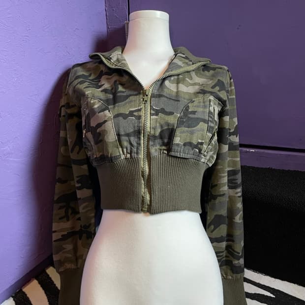 빈티지 Y2K 카모플라쥬 크롭 자켓