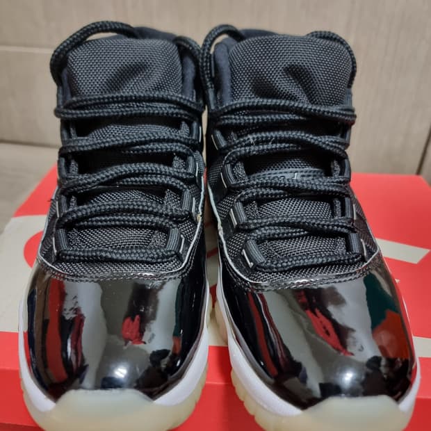 나이키 조던11 주빌리 235~240 사이즈