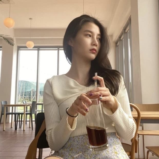마가린핑거스 리본트위스트 니트