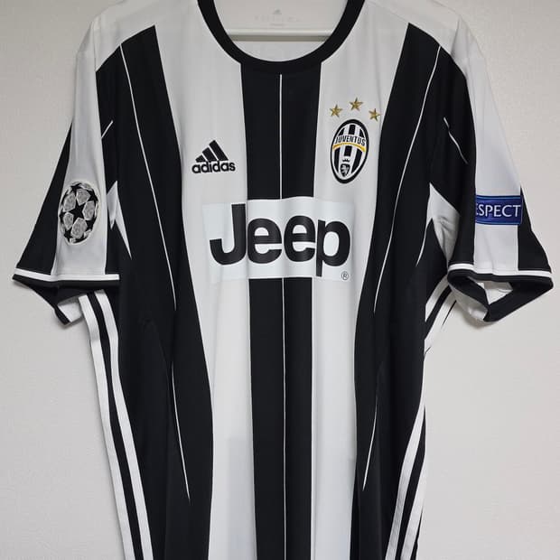 유벤투스 16-17 홈 마르키시오 XL