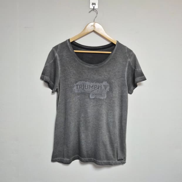 트라이엄프 y2k 빈티지 워싱 티셔츠 Free - T9
