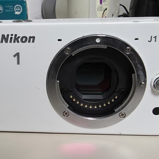 니콘 1 J1 디지털카메라 바디만