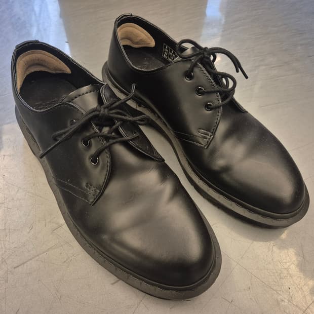 닥터마틴 1461 MONO 3홀