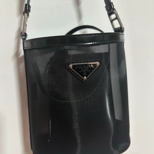 정품 프라다 폴카 메쉬 2way 버킷백