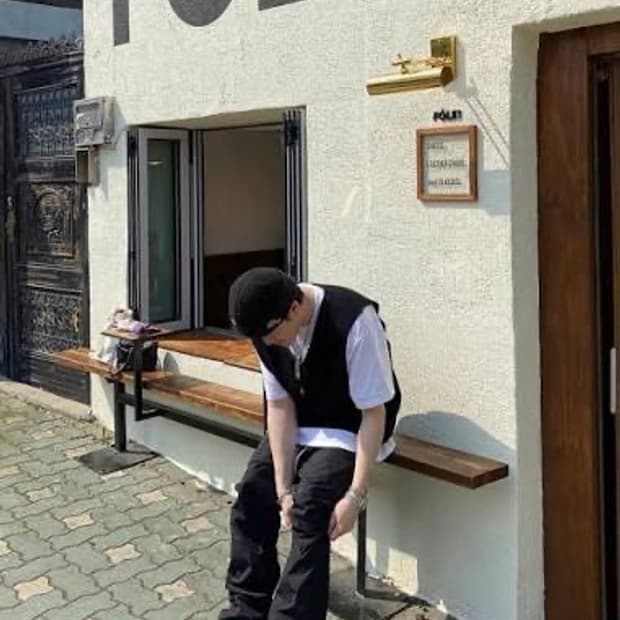 언타이틀드 아이딜 나일론 부츠컷 팬츠