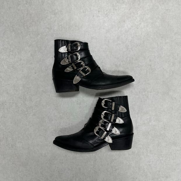  TOGA PULLA 가죽 버클 웨스턴 부츠 