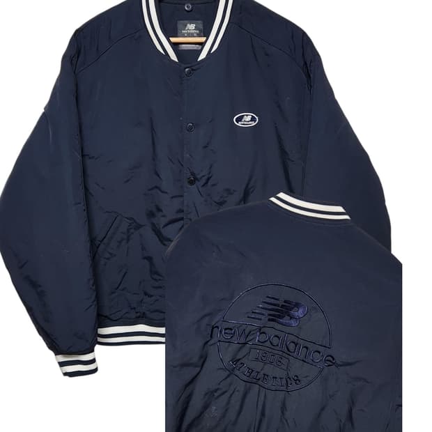 뉴발란스 빅로고 나일론 점퍼 바시티 자켓