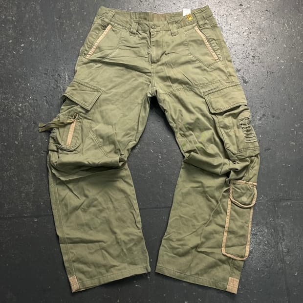 32 Thursday Island 비대칭 카고팬츠
